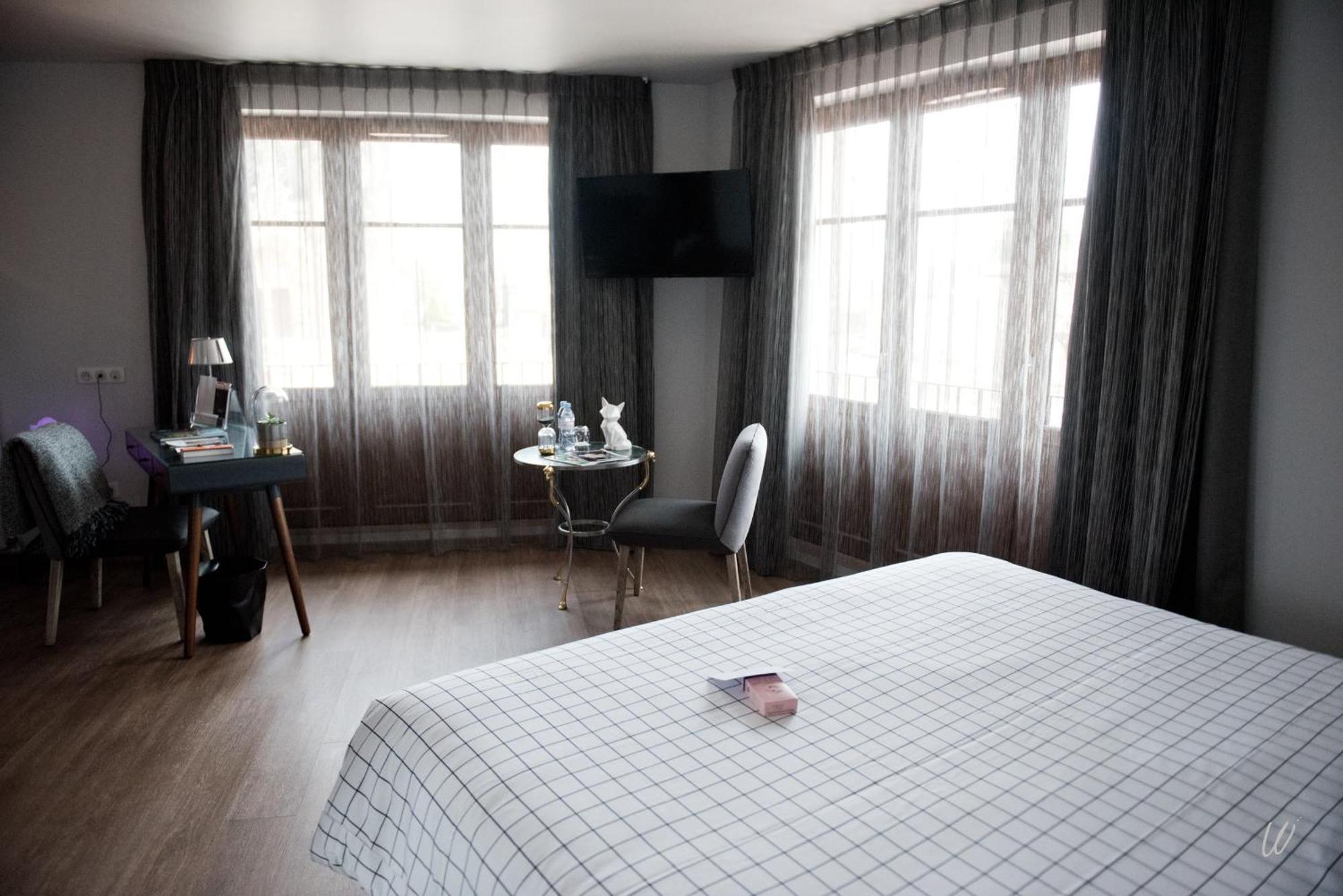 Armes De Champagne Hotel 4*